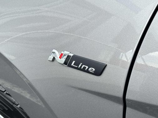 Fluid Metal 2023 Hyundai ELANTRA N Line