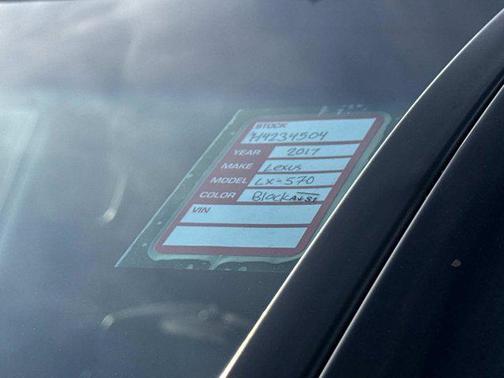 2017 Lexus LX 570 Base