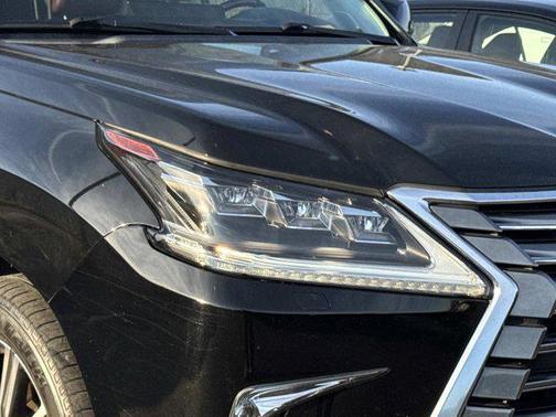 2017 Lexus LX 570 Base