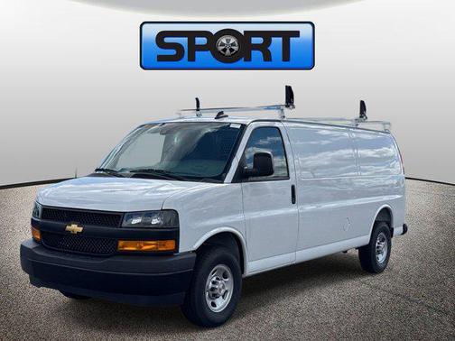 Summit White 2026 Chevrolet Express 2500 2500 Extended Wheelbase, WT, RWD