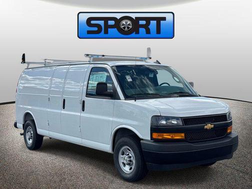 Summit White 2026 Chevrolet Express 2500 2500 Extended Wheelbase, WT, RWD