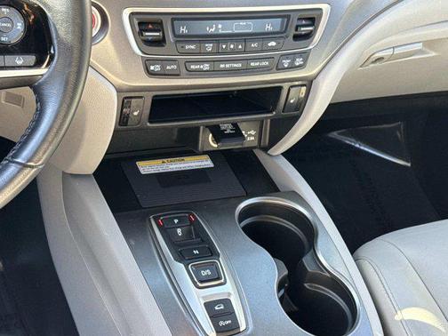 2022 Honda Pilot AWD Special Edition