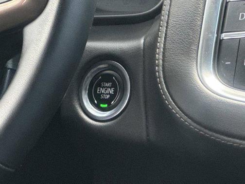 Auburn Metallic 2023 Chevrolet Suburban 4WD High Country