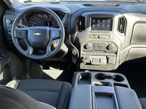 2025 Chevrolet Silverado 2500 Custom