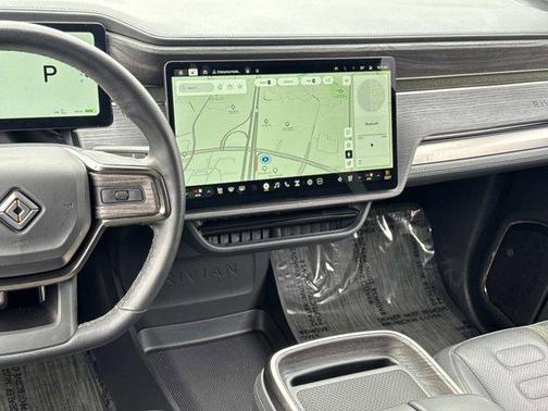 2023 Rivian R1S Adventure