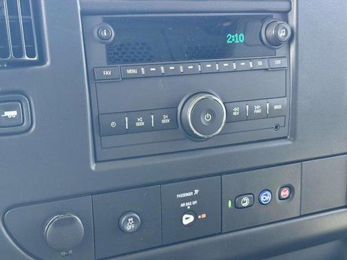 2025 Chevrolet Express 2500 RWD 2500 Extended Wheelbase WT