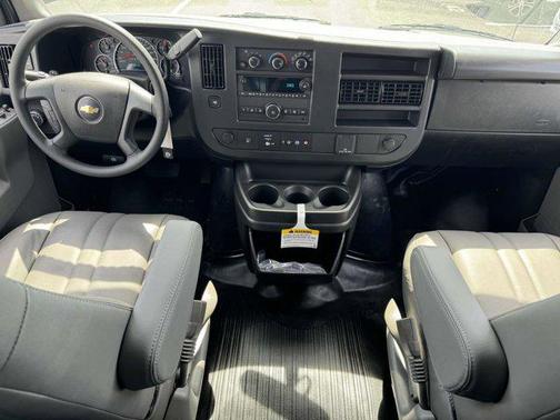 2025 Chevrolet Express 2500 RWD 2500 Extended Wheelbase WT
