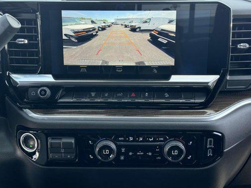 2025 Chevrolet Silverado 3500 LT