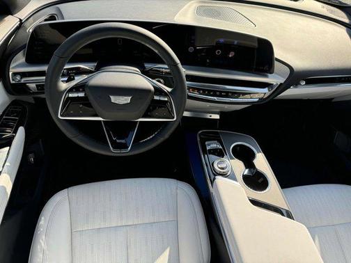 2024 Cadillac LYRIQ Sport w/1SF