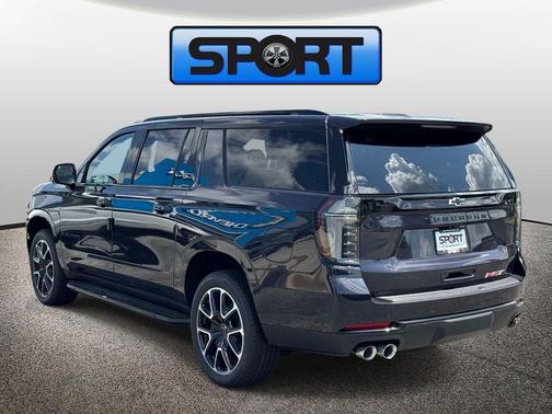Dark Ash Metallic 2026 Chevrolet Suburban RST