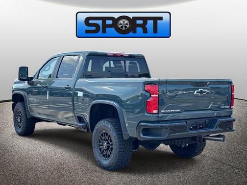 Cypress Gray 2026 Chevrolet Silverado 2500 Crew Cab, Standard Bed, XR2, 4WD
