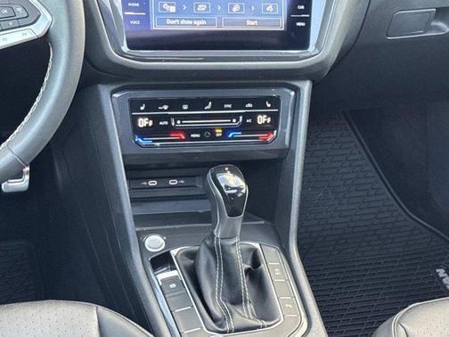 Pyrite Silver Metallic 2023 Volkswagen Tiguan 2.0T SE R-Line Black 4MOTION