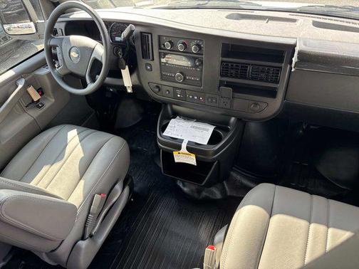 2025 Chevrolet Express 2500 RWD 2500 Extended Wheelbase WT