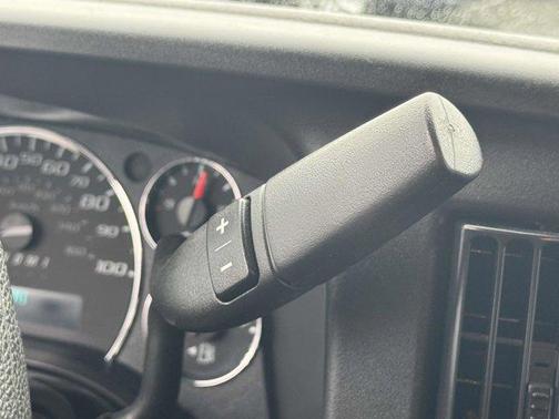 2023 GMC Savana 2500 Work Van