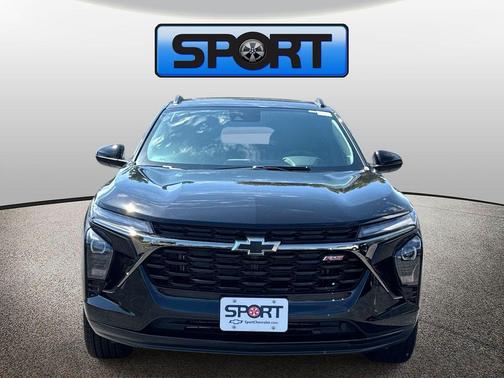 Mosaic Black Metallic 2026 Chevrolet Trax FWD 2RS