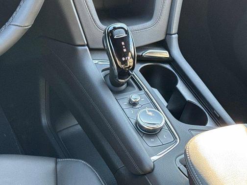 2025 Cadillac XT6 Sport AWD