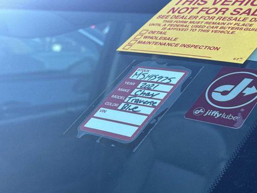 2021 Chevrolet Traverse LT Leather