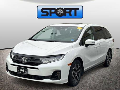 Platinum White Pearl 2025 Honda Odyssey EX-L