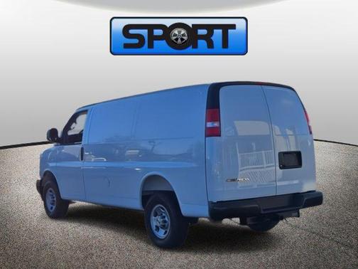 2025 Chevrolet Express 3500 RWD 3500 Regular Wheelbase WT