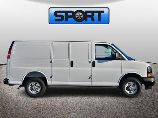 2025 Chevrolet Express 3500 RWD 3500 Regular Wheelbase WT