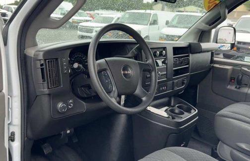 2023 GMC Savana 2500 Work Van