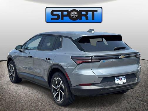 Sterling Gray Metallic 2026 Chevrolet Equinox EV LT
