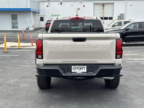 White Sands 2026 Chevrolet Colorado Trail Boss