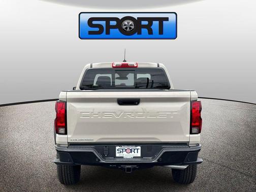 White Sands 2026 Chevrolet Colorado Trail Boss