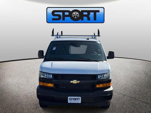 Summit White 2026 Chevrolet Express 2500 LT