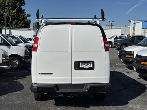Summit White 2026 Chevrolet Express 2500 LT