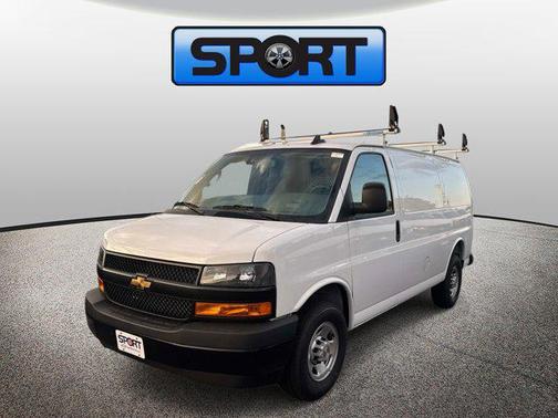 Summit White 2026 Chevrolet Express 2500 LT