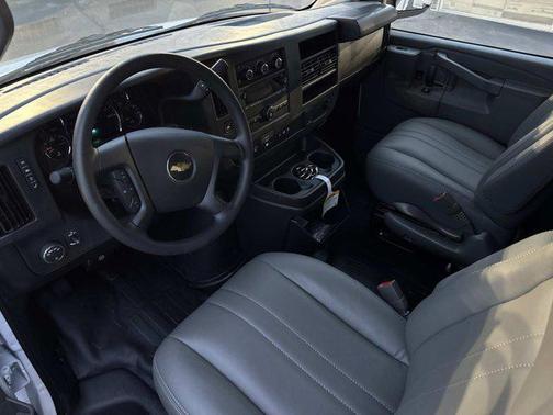 2025 Chevrolet Express 2500 RWD 2500 Regular Wheelbase WT