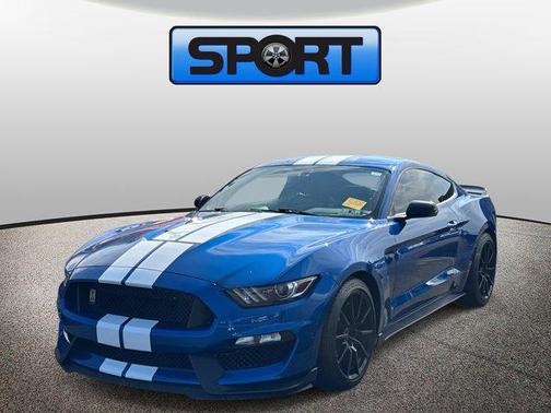 2017 Ford Shelby GT350 Base