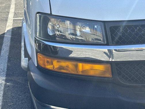 2023 Chevrolet Express 2500 RWD 2500 Regular Wheelbase WT