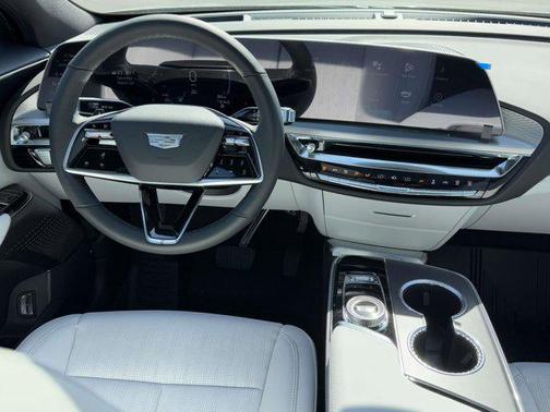 2025 Cadillac LYRIQ Sport w/1SF