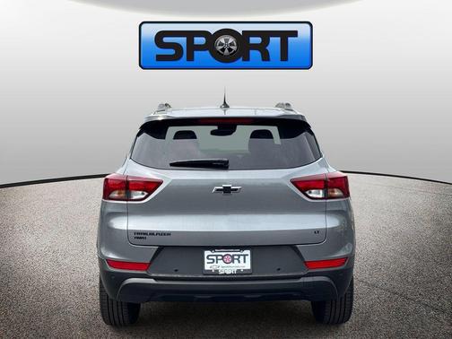 Sterling Gray Metallic 2026 Chevrolet Trailblazer LT