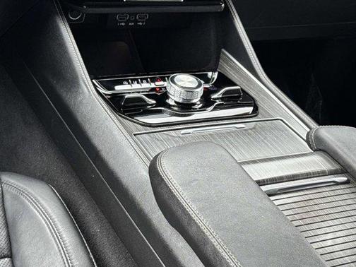 2024 Jeep Wagoneer Series III 4x4