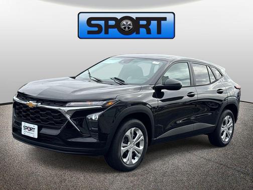 Mosaic Black Metallic 2026 Chevrolet Trax LS