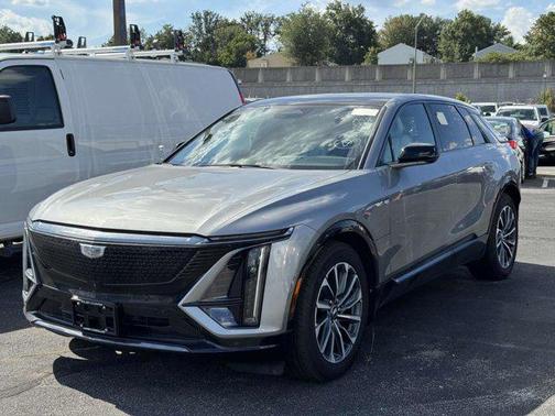2024 Cadillac LYRIQ Sport