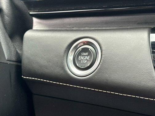 2023 Cadillac Escalade ESV Sport Platinum