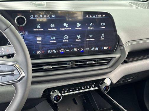 2025 Chevrolet Silverado EV LT