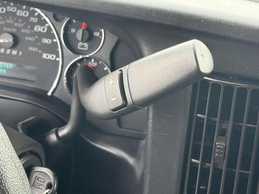 2023 GMC Savana 2500 Work Van