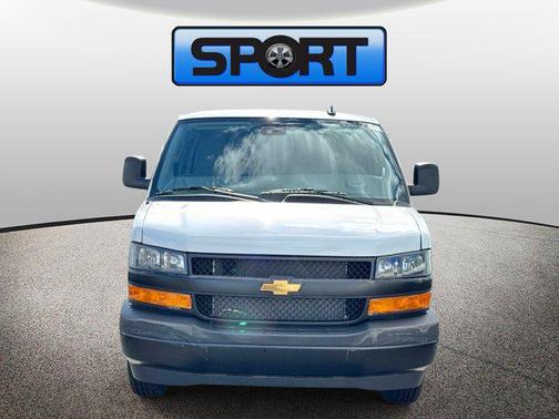 2025 Chevrolet Express 2500 RWD 2500 Regular Wheelbase WT