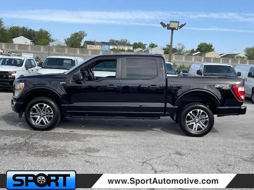 Photo 3 of 33 of 2021 Ford F-150 XL