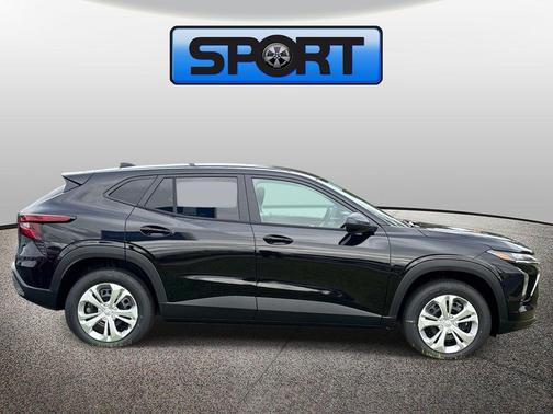 Mosaic Black Metallic 2026 Chevrolet Trax LS