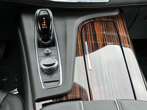 2023 Cadillac Escalade ESV Luxury