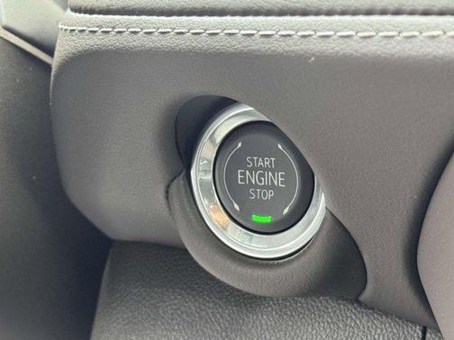 2025 Chevrolet Suburban 4WD Z71