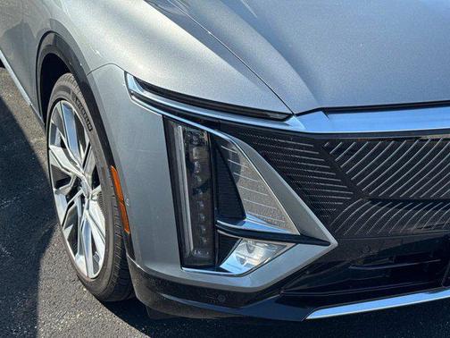 2024 Cadillac LYRIQ Luxury w/1SE