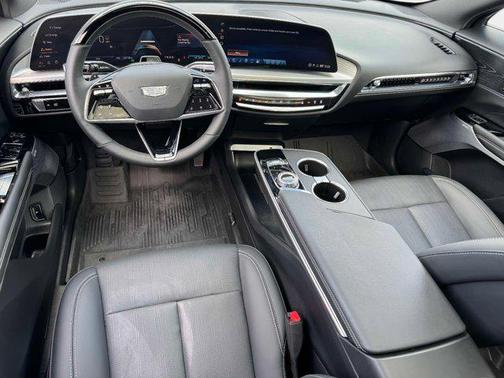 2024 Cadillac LYRIQ Luxury w/1SE