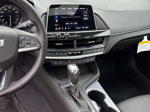 2025 Cadillac CT4 Premium Luxury RWD